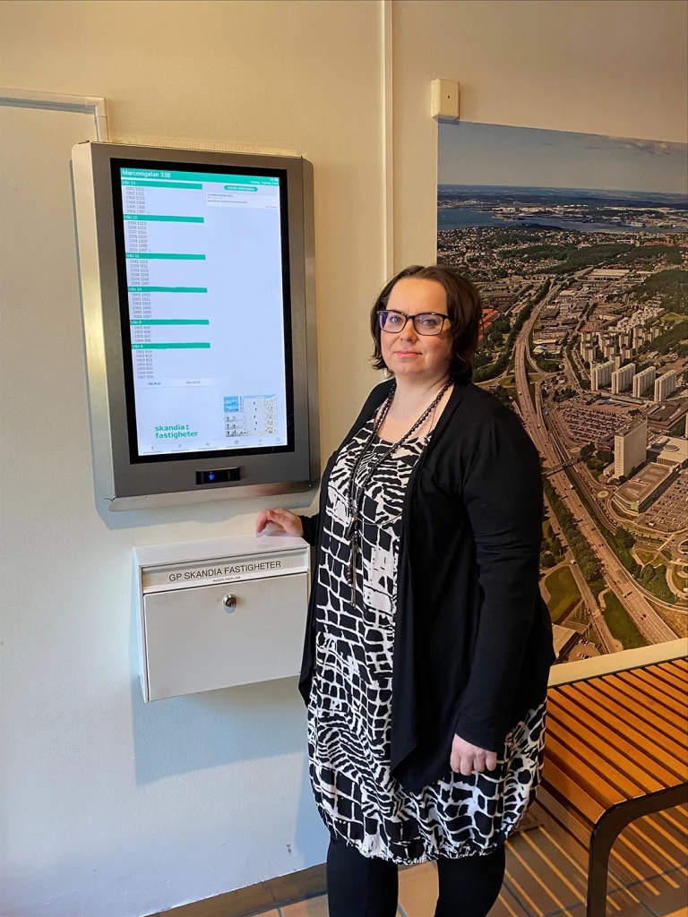 Digital informationstavla hos Skandia Fastigheter