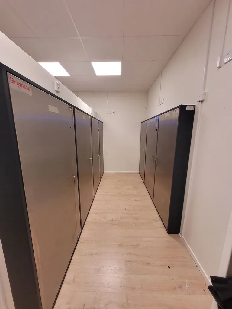 Digitala nyckelskåp hos kund i säkerhetsbranschen